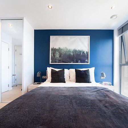 Top Floor Apt - 2 Bed/2 Bath + Private Balcony London Exterior foto